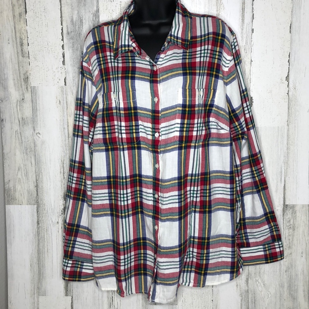 St. John’s Bay 100% Cotton button down shirt